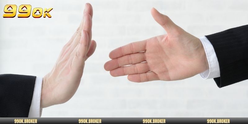 Chi tiết 4 trường hợp nền tảng từ chối trách nhiệm